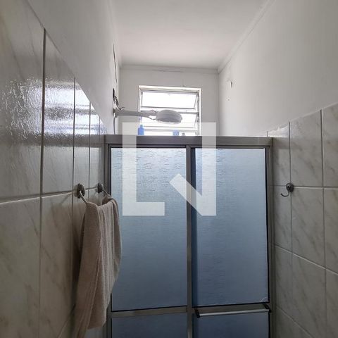 Casa à venda com 110m², 2 quartos e sem vagaBanheiro da Suíte