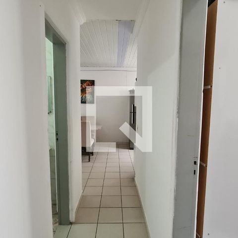 Casa à venda com 110m², 2 quartos e sem vagaCorredor