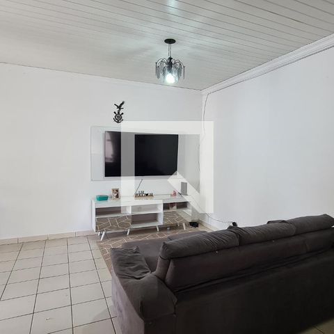 Casa à venda com 110m², 2 quartos e sem vagaSala