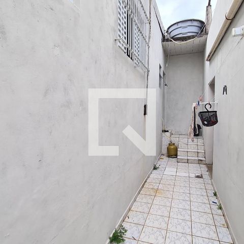 Casa à venda com 110m², 2 quartos e sem vagaárea externa 