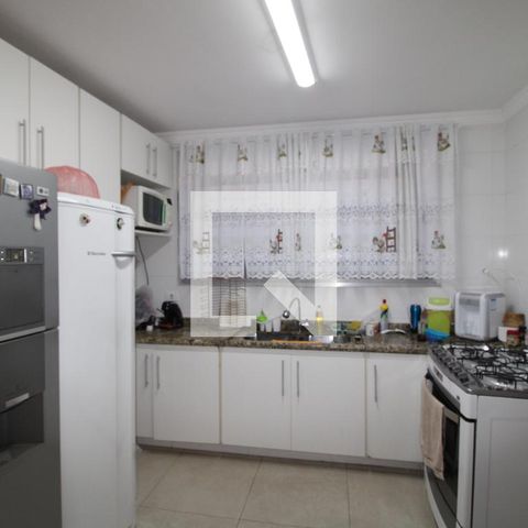 Casa à venda com 240m², 3 quartos e 4 vagasCozinha