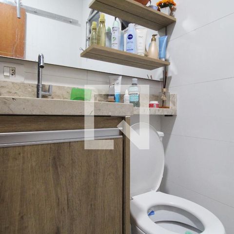 Casa à venda com 240m², 3 quartos e 4 vagasBanheiro da Suíte 1