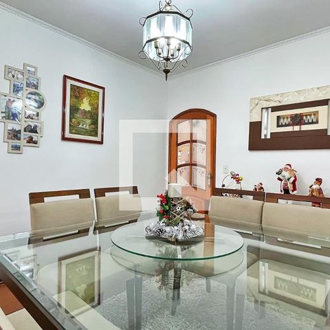 Casa à venda com 278m², 3 quartos e 6 vagasSala de Jantar