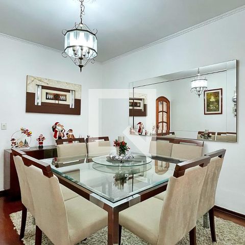 Casa à venda com 278m², 3 quartos e 6 vagasSala de Jantar