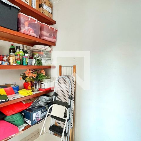 Casa à venda com 278m², 3 quartos e 6 vagasQuarto de Serviço
