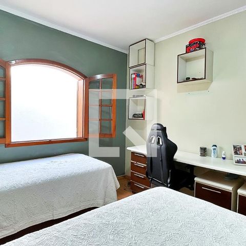 Casa à venda com 278m², 3 quartos e 6 vagasQuarto 1