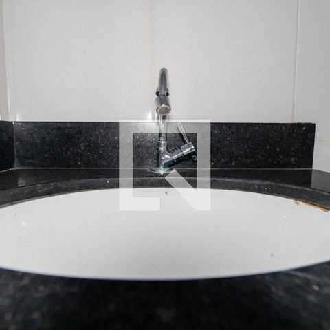 Apartamento para alugar com 47m², 2 quartos e 1 vagaBanheiro Detalhe