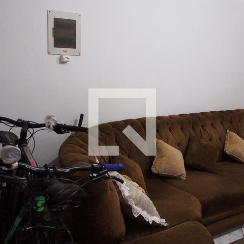 Casa à venda com 96m², 2 quartos e 1 vagaSala