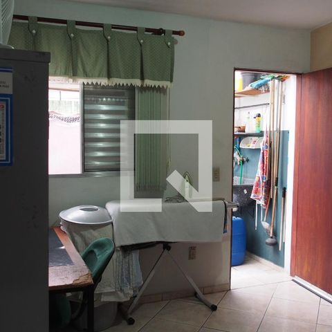 Casa à venda com 96m², 2 quartos e 1 vagaQuarto 1