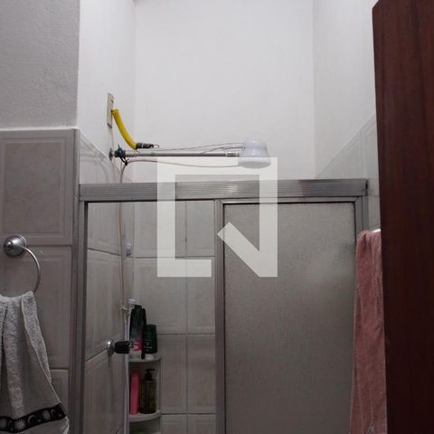 Casa à venda com 96m², 2 quartos e 1 vagaBanheiro 2