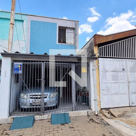 Casa à venda com 96m², 2 quartos e 1 vagaFachada