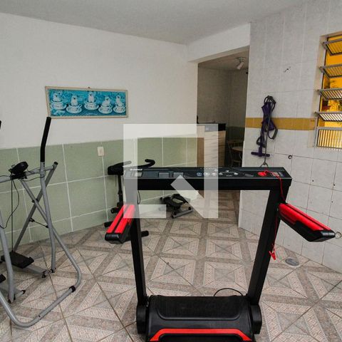 Casa à venda com 265m², 3 quartos e 3 vagasAcademia