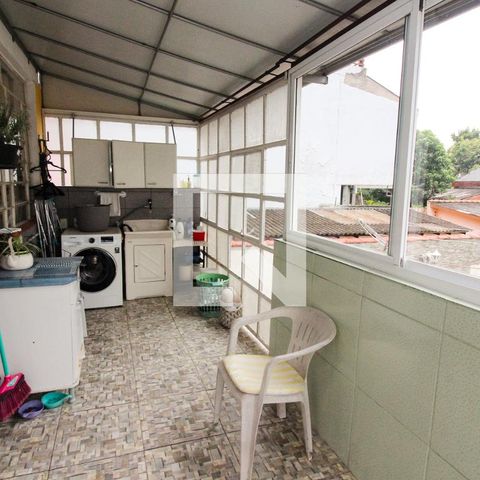 Casa à venda com 265m², 3 quartos e 3 vagasÁrea de Serviço