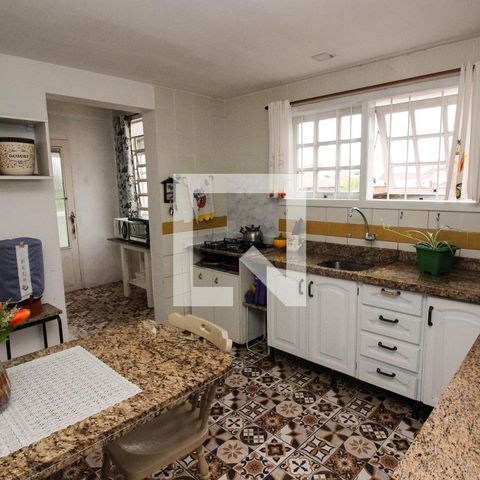 Casa à venda com 265m², 3 quartos e 3 vagasCozinha