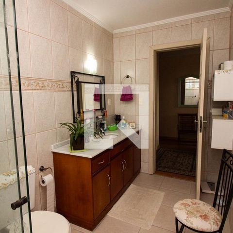 Casa à venda com 265m², 3 quartos e 3 vagasBanheiro 1