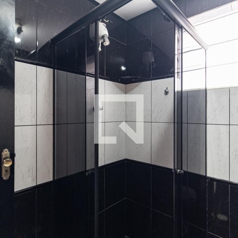 Casa à venda com 140m², 5 quartos e 2 vagasBanheiro Social da Casa 1