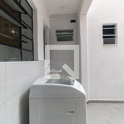 Casa à venda com 140m², 5 quartos e 2 vagasLavanderia da Casa 1