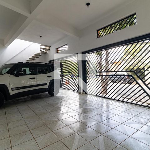Casa à venda com 140m², 5 quartos e 2 vagasGaragem 