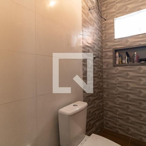 Casa à venda com 140m², 5 quartos e 2 vagasBanheiro da Suíte da Casa 2