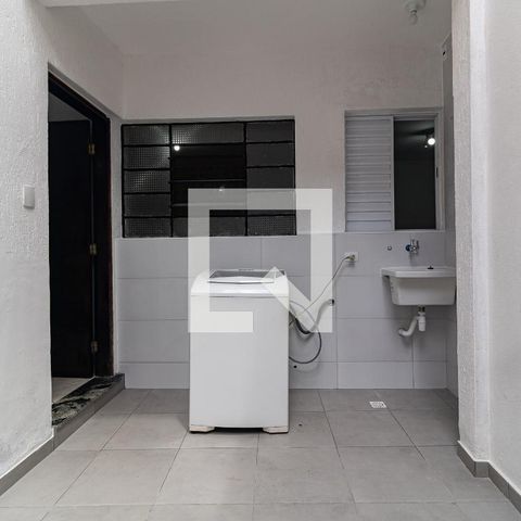 Casa à venda com 140m², 5 quartos e 2 vagasLavanderia da Casa 1