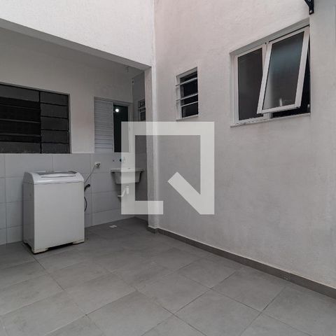 Casa à venda com 140m², 5 quartos e 2 vagasLavanderia da Casa 1