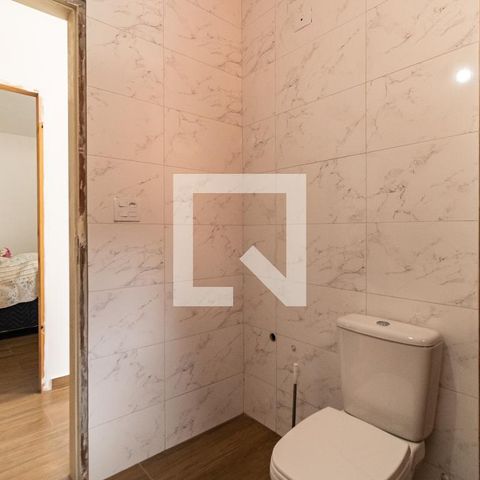 Casa à venda com 140m², 5 quartos e 2 vagasBanheiro Social da Casa 2
