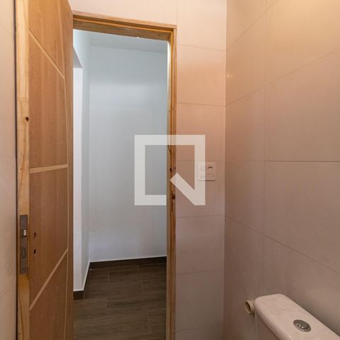 Casa à venda com 140m², 5 quartos e 2 vagasBanheiro da Suíte da Casa 2
