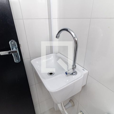 Casa à venda com 140m², 5 quartos e 2 vagasBanheiro da Suíte da Casa 1
