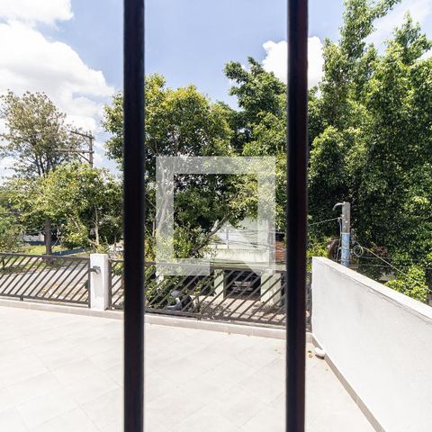 Casa à venda com 140m², 5 quartos e 2 vagasVista do Quarto 2 da Casa 2