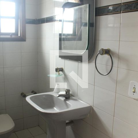 Apartamento para alugar com 400m², 3 quartos e sem vagaLavabo