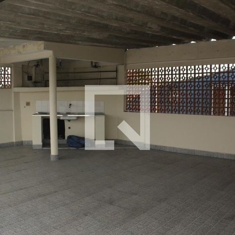 Apartamento para alugar com 400m², 3 quartos e sem vagaSacada