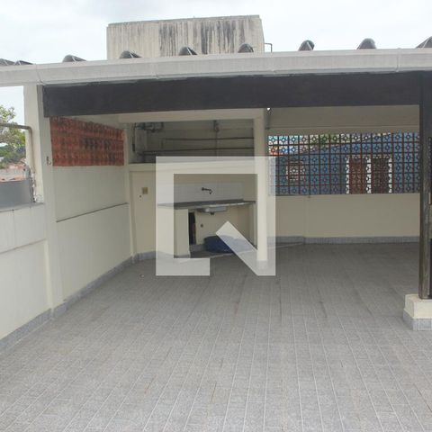 Apartamento para alugar com 400m², 3 quartos e sem vagaSacada