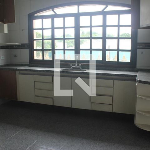 Apartamento para alugar com 400m², 3 quartos e sem vagaCozinha