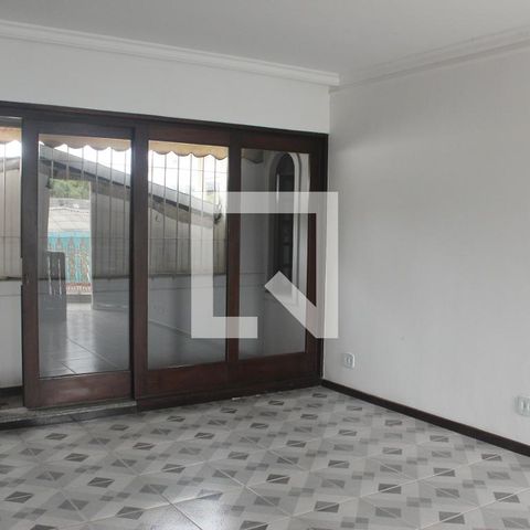 Apartamento para alugar com 400m², 3 quartos e sem vagaSala