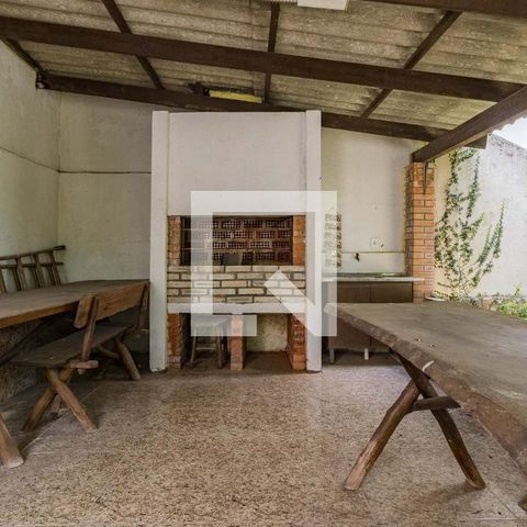 Casa à venda com 230m², 3 quartos e 2 vagasChurrasqueira