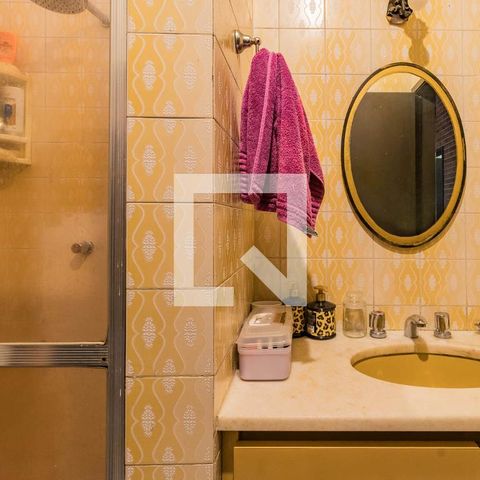 Casa à venda com 230m², 3 quartos e 2 vagasBanheiro