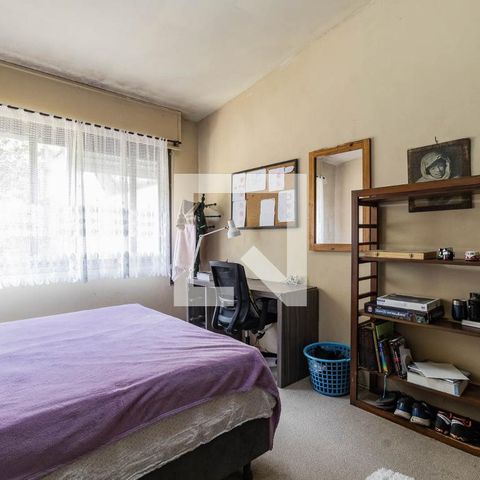Casa à venda com 230m², 3 quartos e 2 vagasDormitório