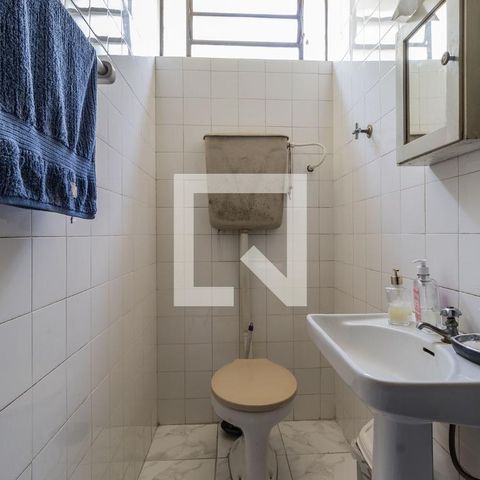 Casa à venda com 230m², 3 quartos e 2 vagasBanheiro de Serviço