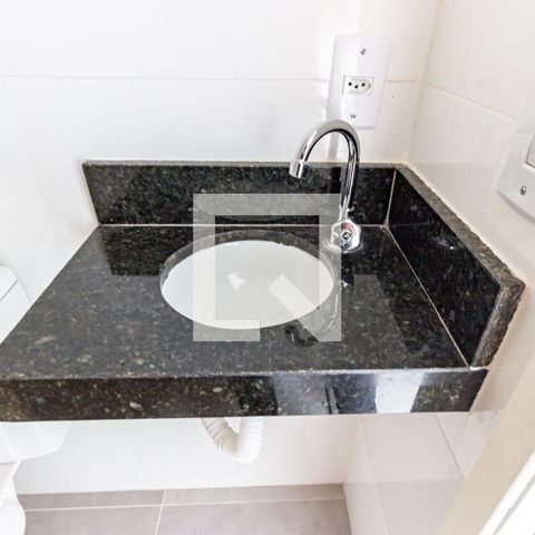 Apartamento à venda com 24m², 1 quarto e sem vagaBanheiro