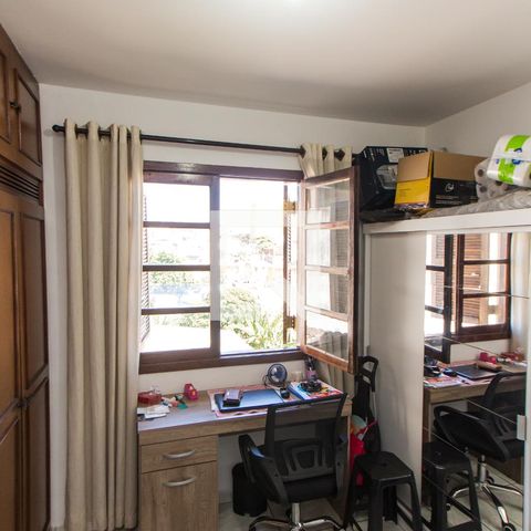 Casa à venda com 132m², 3 quartos e 2 vagasQuarto 2  