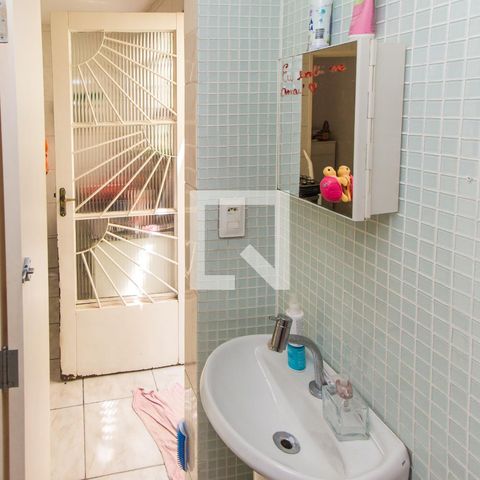 Casa à venda com 132m², 3 quartos e 2 vagasBanheiro 2  