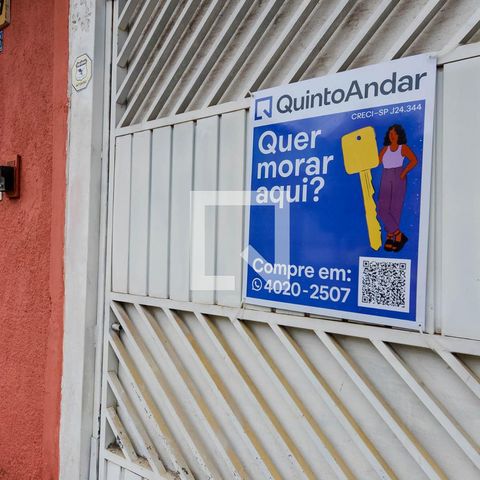 Casa à venda com 1025m², 4 quartos e 2 vagasPlaquinha 