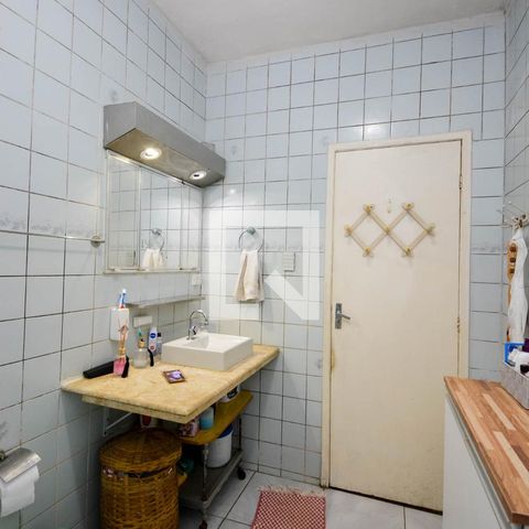 Casa à venda com 1025m², 4 quartos e 2 vagasBanheiro Social 2