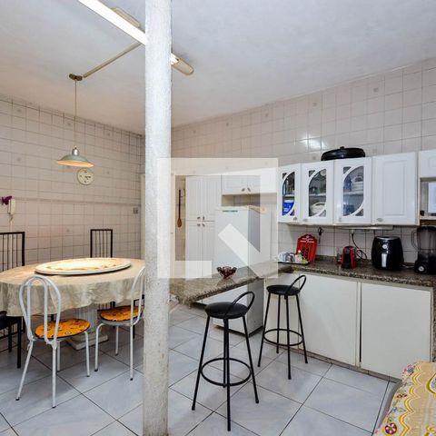 Casa à venda com 1025m², 4 quartos e 2 vagasCozinha 3