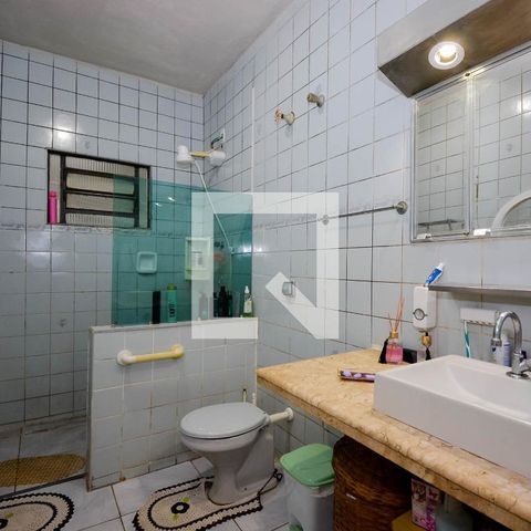 Casa à venda com 1025m², 4 quartos e 2 vagasBanheiro Social 2