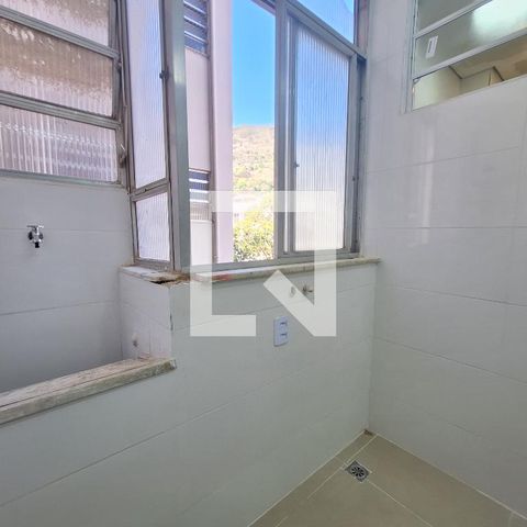 Apartamento à venda com 90m², 3 quartos e sem vagaÁrea de serviço