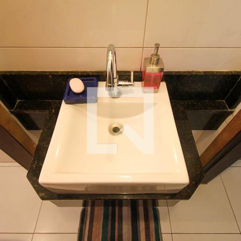 Casa à venda com 150m², 3 quartos e 4 vagasLavabo