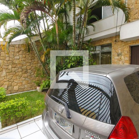 Casa à venda com 150m², 3 quartos e 4 vagasGaragem