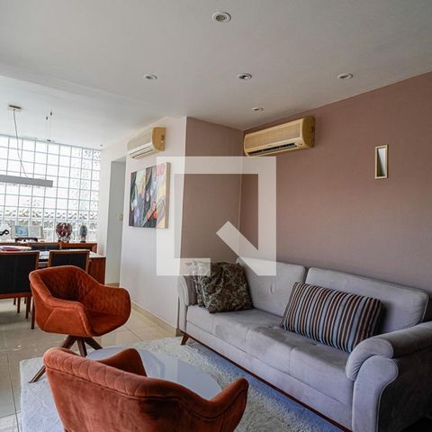 Apartamento à venda com 216m², 3 quartos e 2 vagas Apartamento à venda com 216m², 3 quartos e 2 vagasSala
