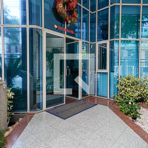 Apartamento à venda com 216m², 3 quartos e 2 vagas Apartamento à venda com 216m², 3 quartos e 2 vagasEntrada
